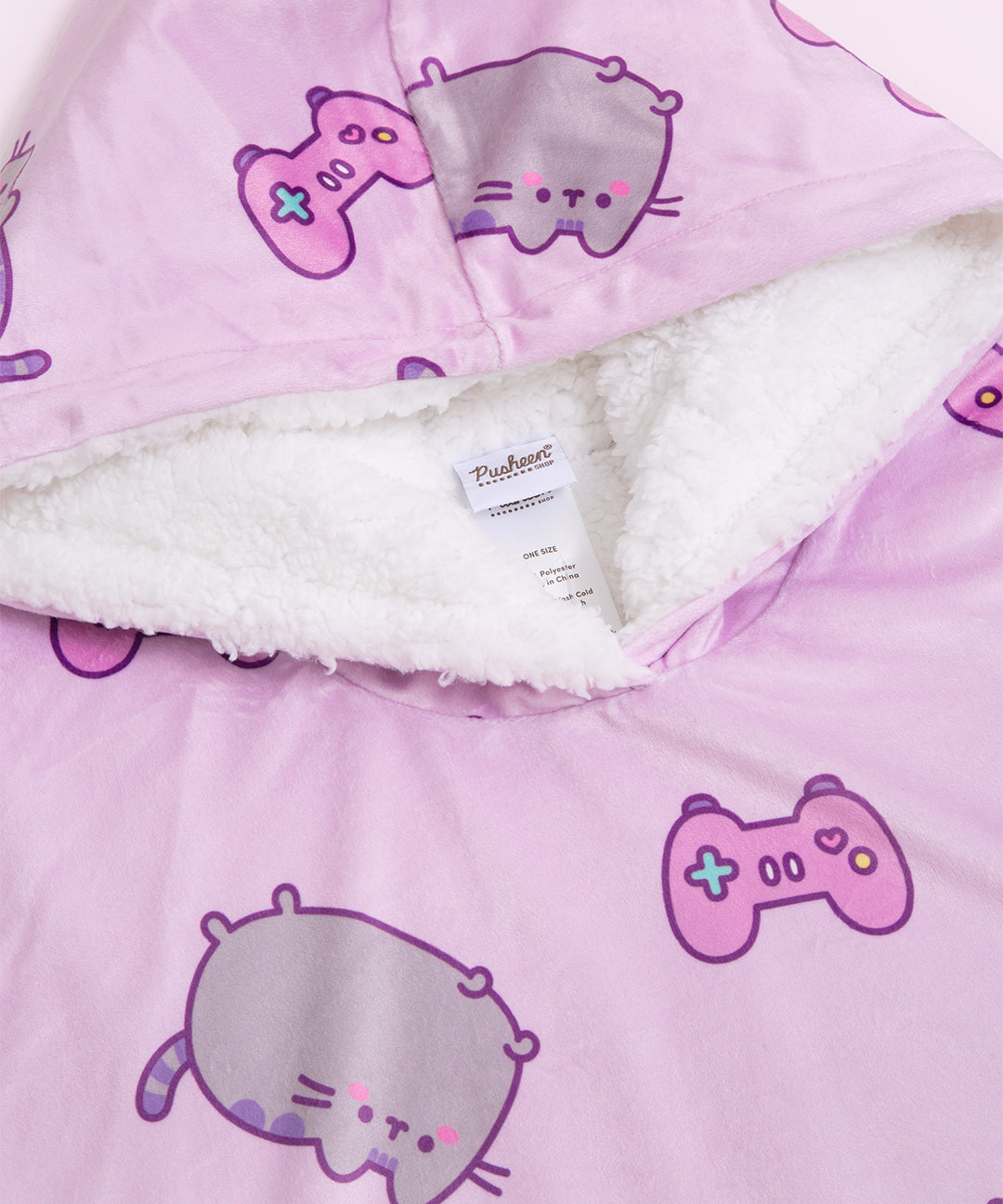 Gamer Pusheen Wearable Blanket Hoodie - Image 4