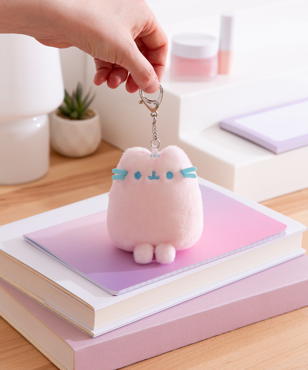 Pink Dreamsheen Bag Charm - US 7842