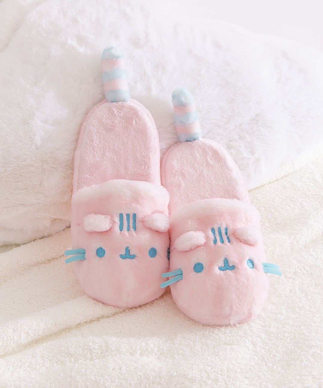 Pink Dreamsheen Plush Slippers - US 2943