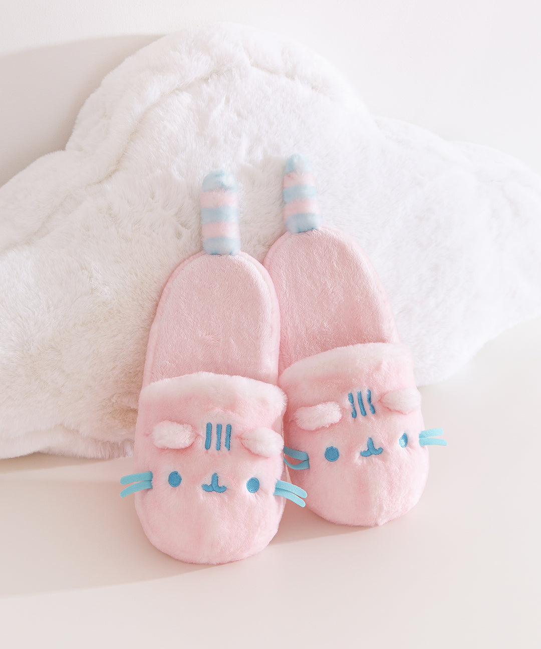 Pink Dreamsheen Plush Slippers - US 2943 - Image 2