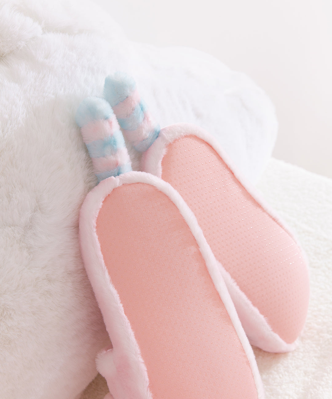Pink Dreamsheen Plush Slippers - US 2943 - Image 4
