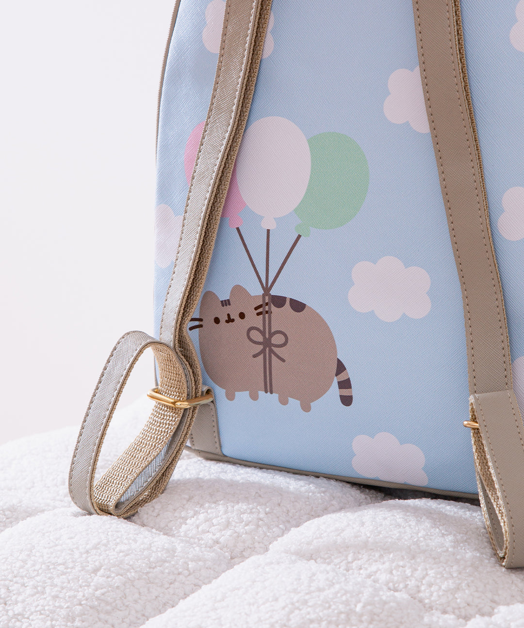 Pusheen 15th Anniversary Balloons Backpack - Image 3