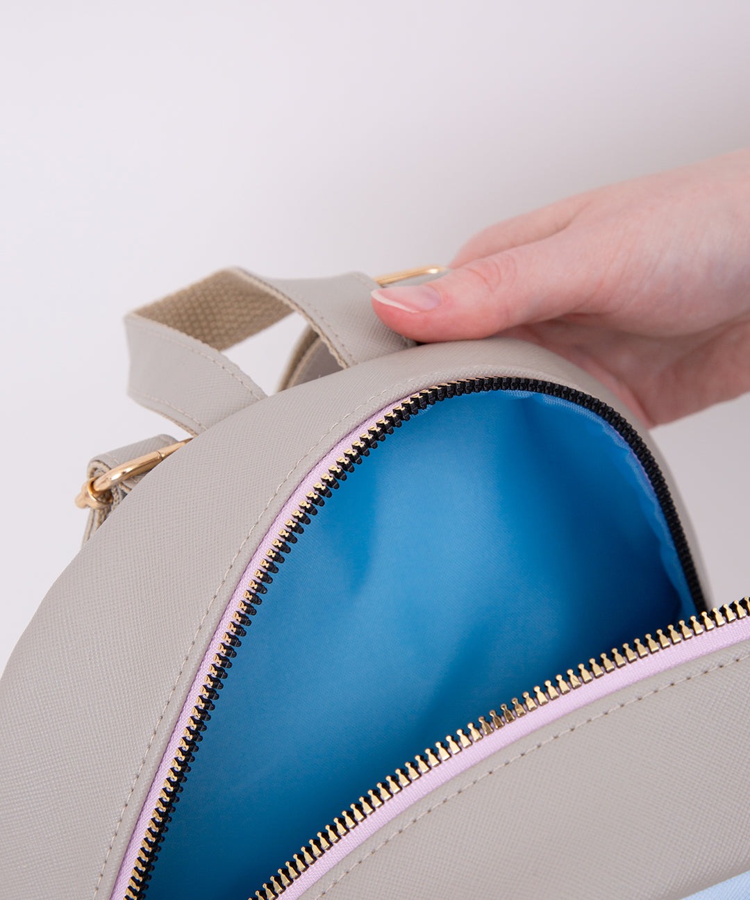 Pusheen 15th Anniversary Balloons Backpack - Image 6