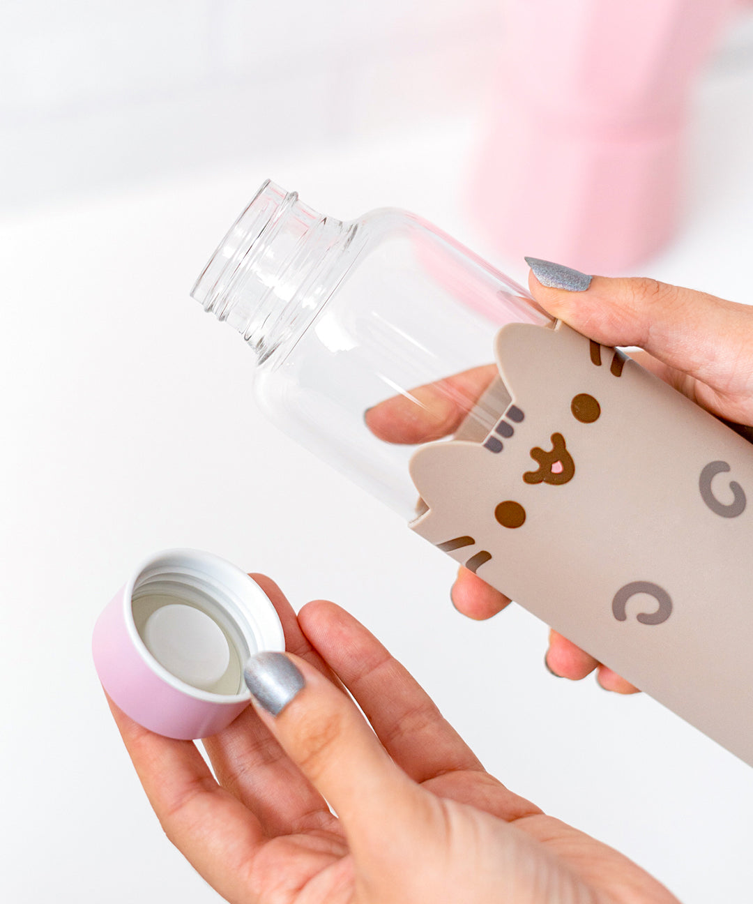 Pusheen Glass Water Bottle - US 7865 - Image 2