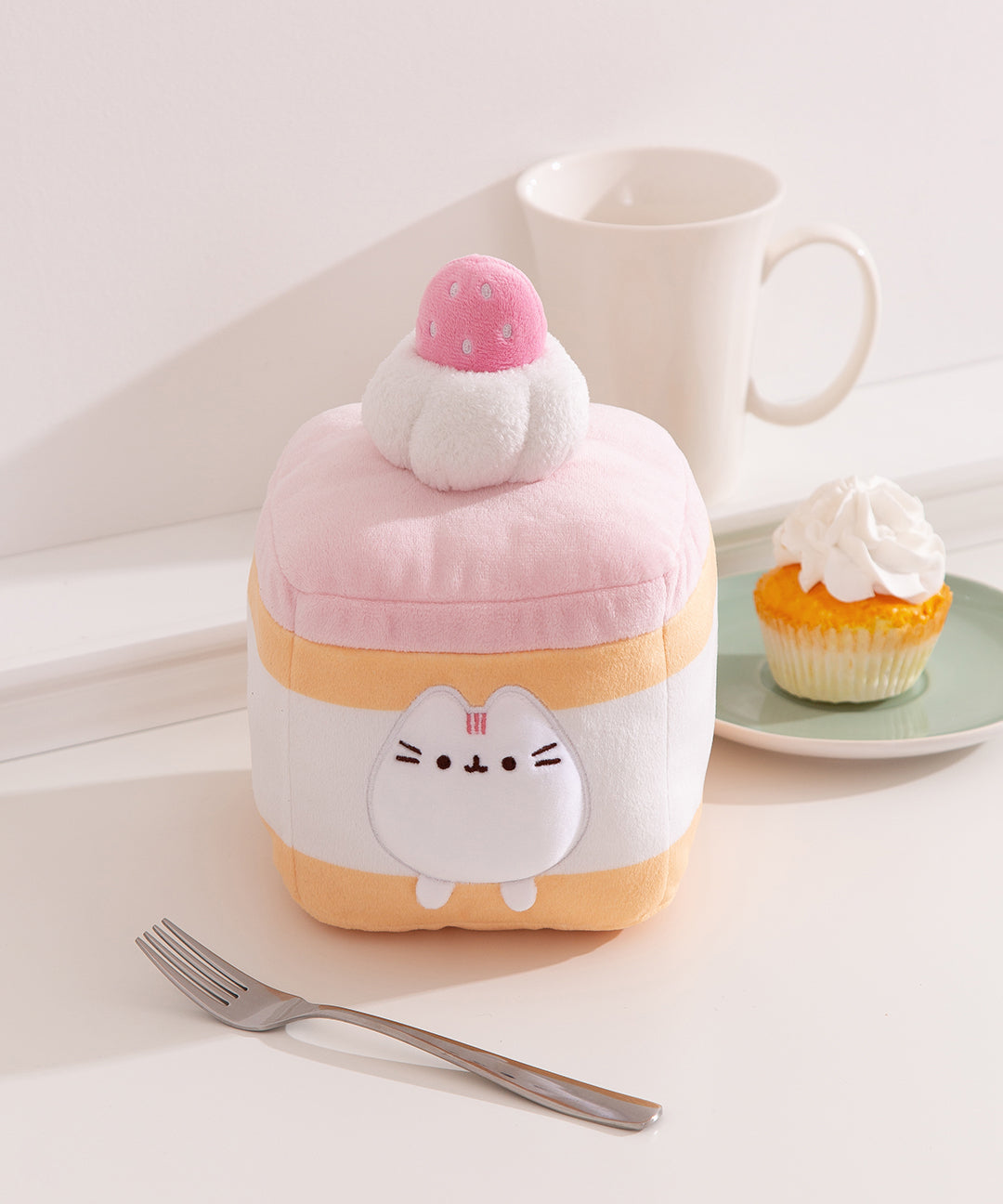 Pusheen Sweets Strawberry Spongecake Squisheen Plush - US 7879
